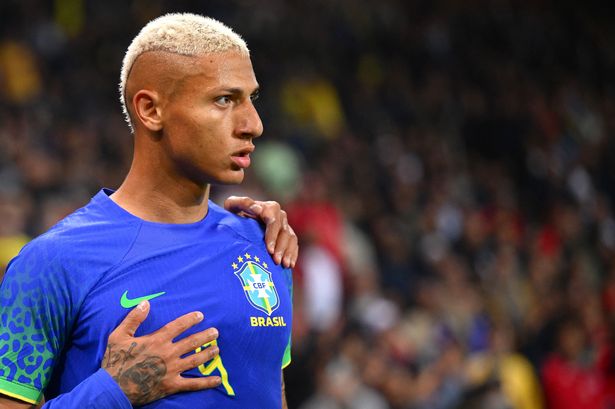 Tottenham y Thiago Silva envían mensaje a Richarlison tras incidente de racismo