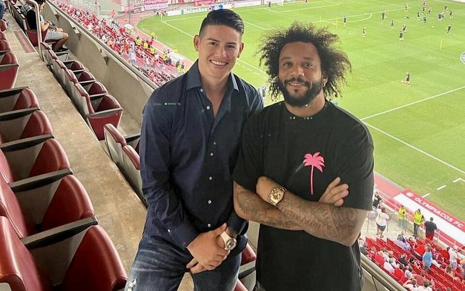 James Rodríguez presentado como jugador del Olympiakos en circunstancias difíciles