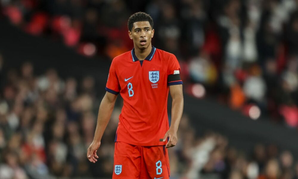 Jordan Henderson elogia a Jude Bellingham, después de una impresionante pausa internacional