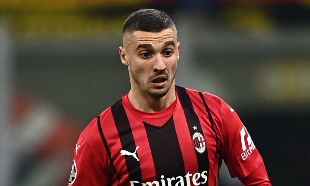 Milan, Krunic tras la renovación: “Feliz de seguir vistiendo esta maravillosa camiseta”