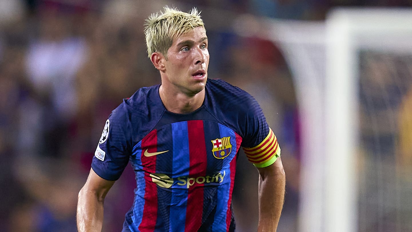 No se espera que Xavi arriesgue a Sergi Roberto a pesar de la crisis del lateral derecho del Barcelona