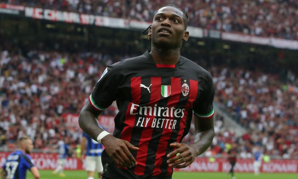 Paolo Maldini admite que el objetivo del Chelsea quiere quedarse en el AC Milan