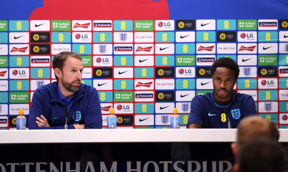 Raheem Sterling respalda al técnico de Inglaterra Gareth Southgate