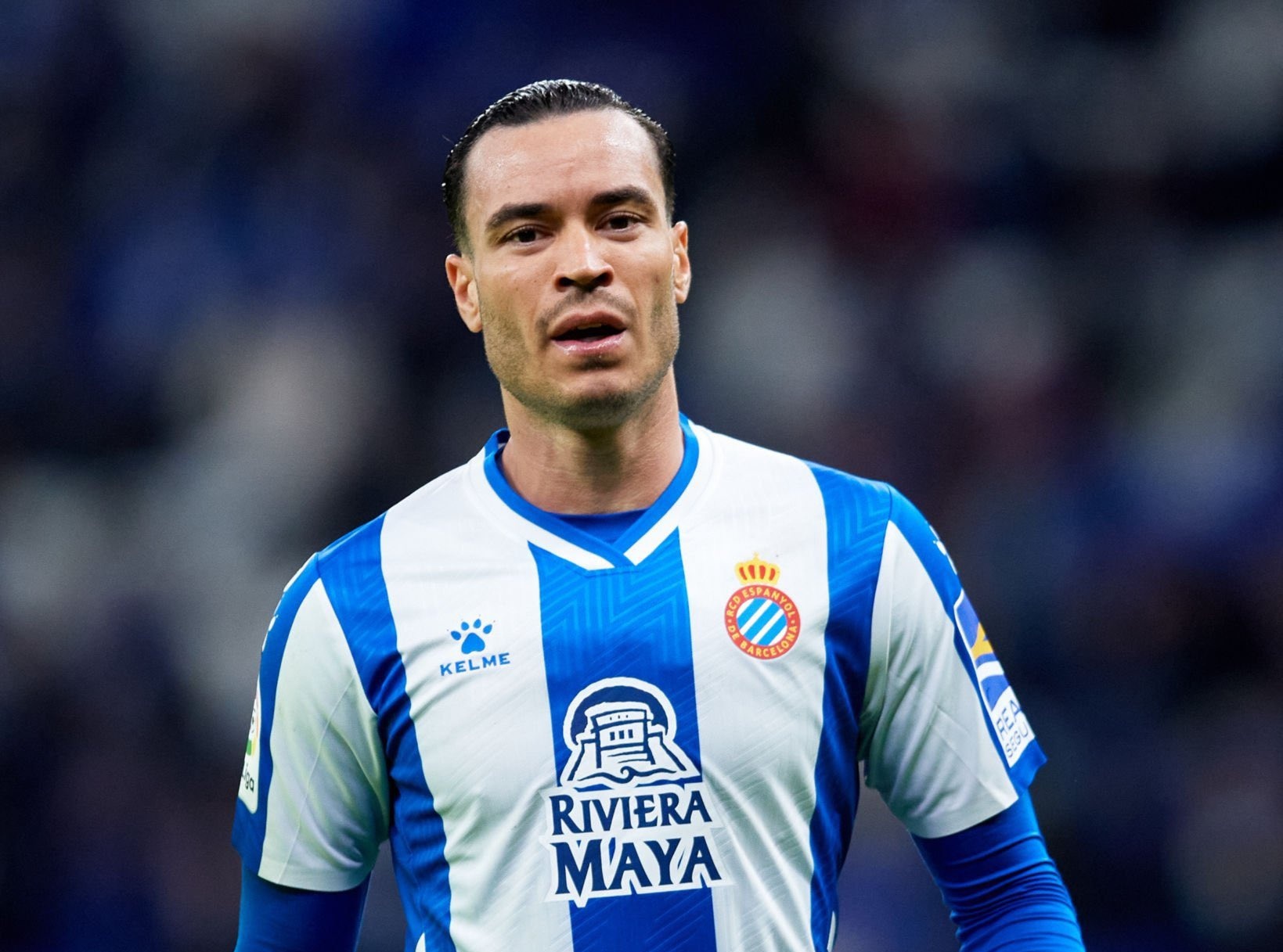 El Rayo Vallecano confirma el fichaje de Raúl de Tomás fuera del mercado de fichajes