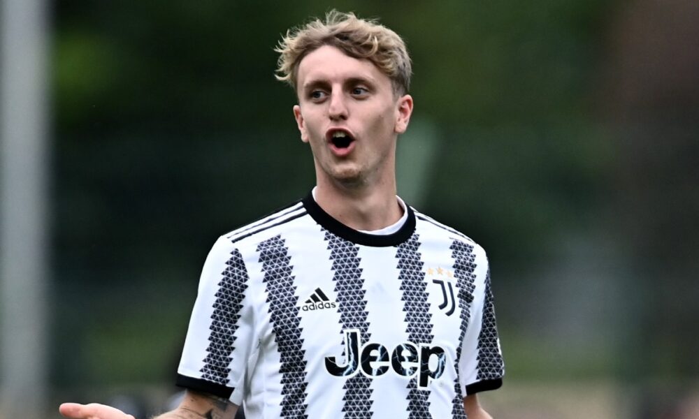 “Hay un aire de hogar aquí. Cuando llaman a Berlusconi y Galliani…”