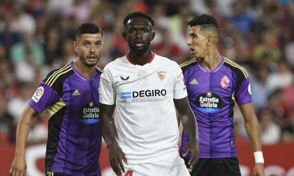 Tanguy Nianzou, convencido de su progreso en el Sevilla a pesar de un comienzo complicado