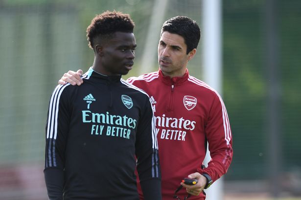Mikel Arteta señala la ‘fortaleza mental’ de Bukayo Saka como la razón detrás de la impresionante forma del Arsenal