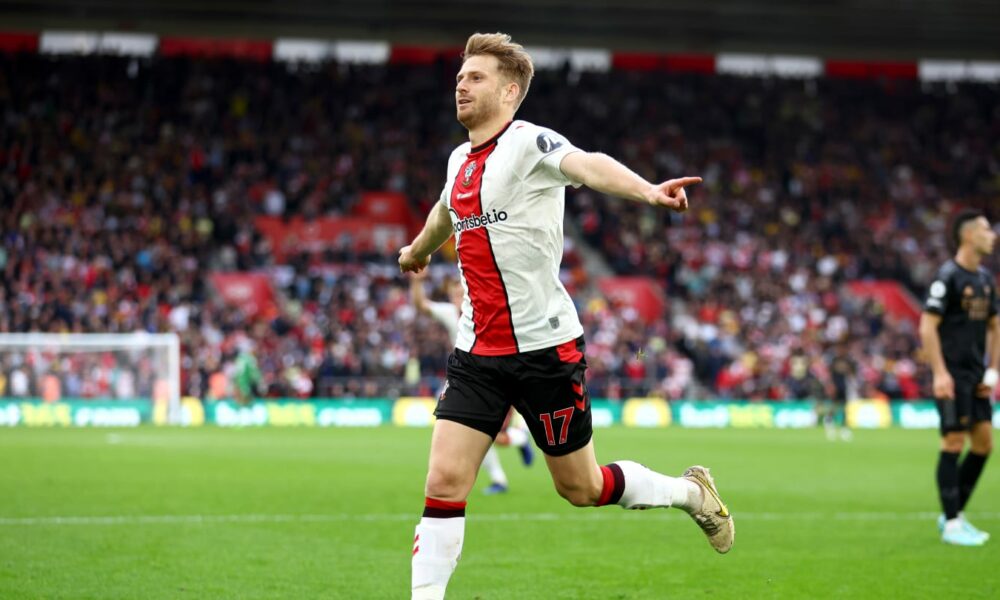 el ecualizador de Armstrong vuelve a colocar a los líderes de la liga