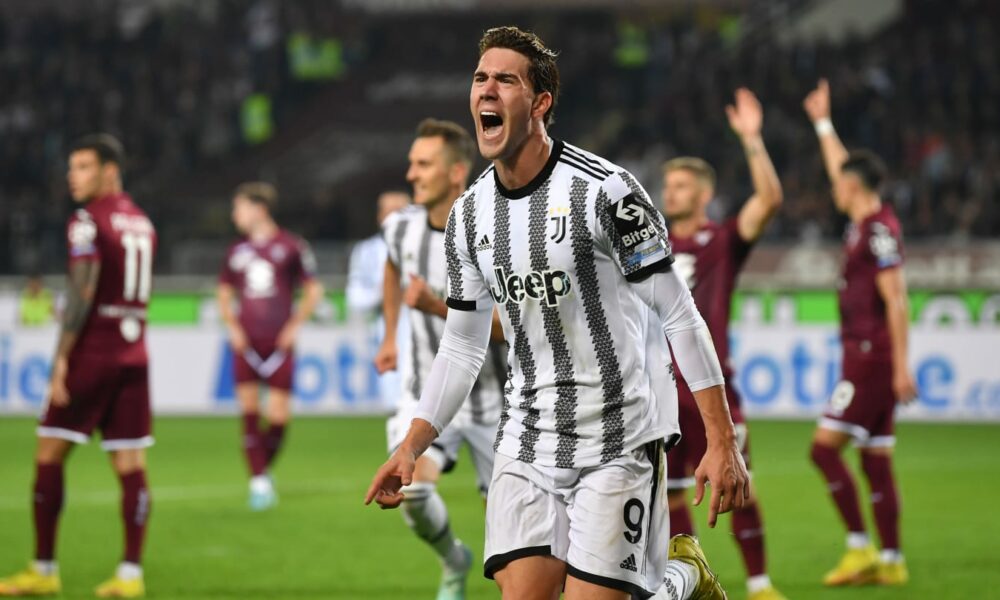 Dusan Vlahovic logra una victoria crucial de la Juventus
