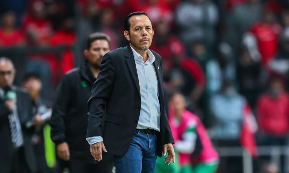 Eduardo Fentanes saluda a Santos Laguna pese a derrota 4-3 ante Toluca en Liguilla