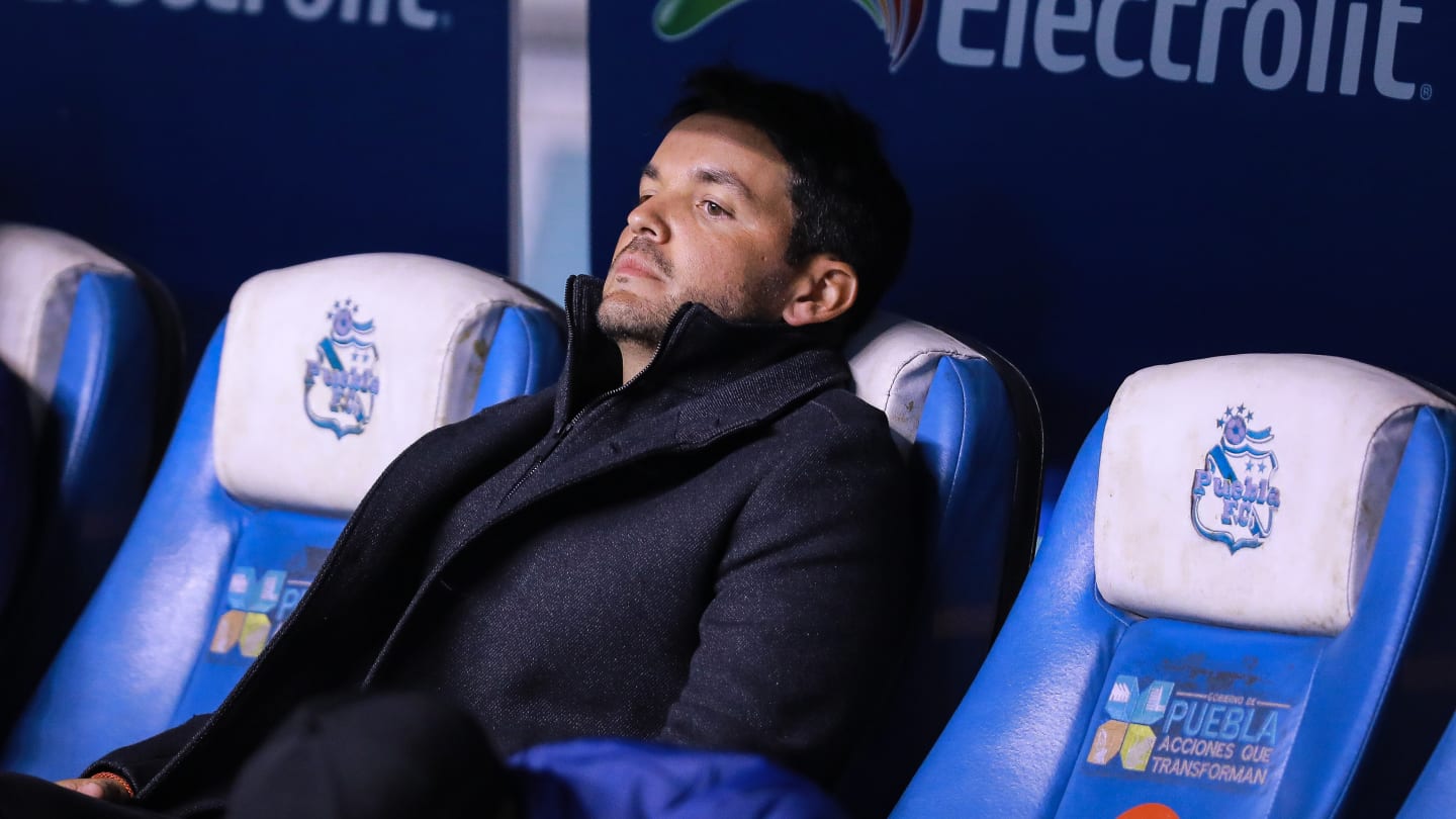 Nicolás Larcamón se disculpa luego de que Puebla perdiera 11-2 global ante el Club América