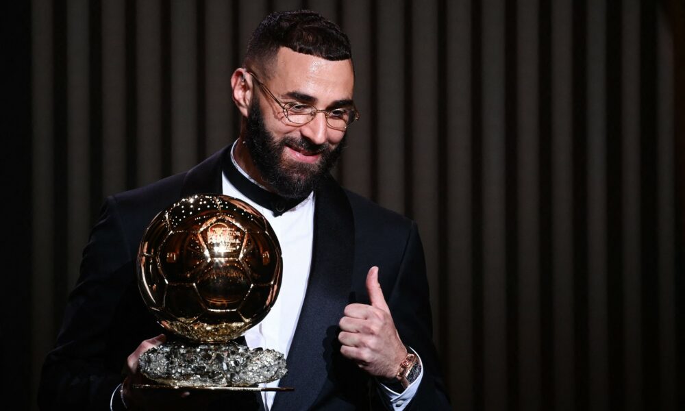 Karim Benzema encantado de hacerse con el sueño del Balón de Oro