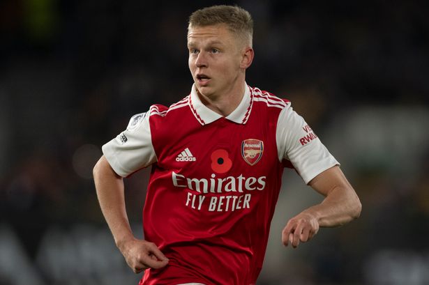 Oleksandr Zinchenko ofrece una tímida respuesta al título de la Premier League, en medio de la batalla entre el Arsenal y el Manchester City