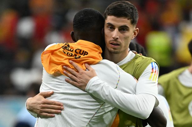 Alan Shearer e Ian Wright critican a Kai Havertz por la baja de la estrella del Chelsea para el Alemania-España