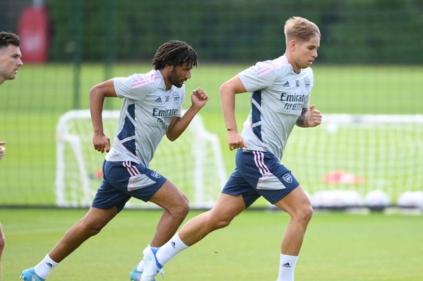 Los jugadores con los que trabajará Mikel Arteta cuando el Arsenal regrese a los entrenamientos, antes del amistoso de Watford