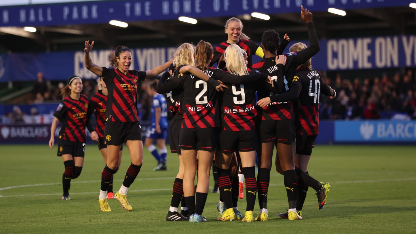 Everton 1-2 Manchester City – Shaw inspira la quinta victoria consecutiva de la ciudad