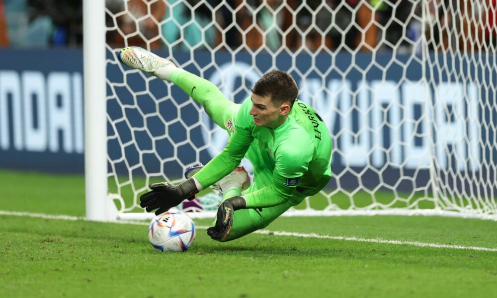 El héroe de tiros de Croacia, Livakovic