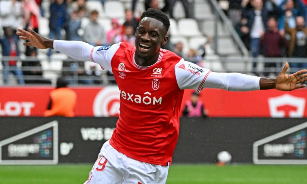 El Arsenal considera retirar a un joven cedido en Enero