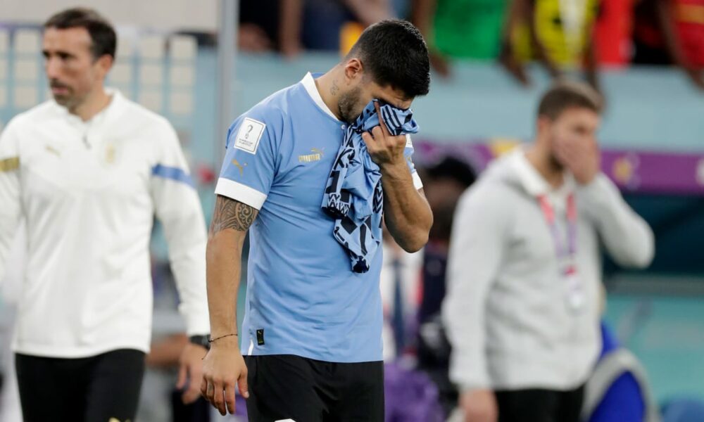 Luis Suárez apunta a la FIFA tras la eliminación de Uruguay en el Mundial