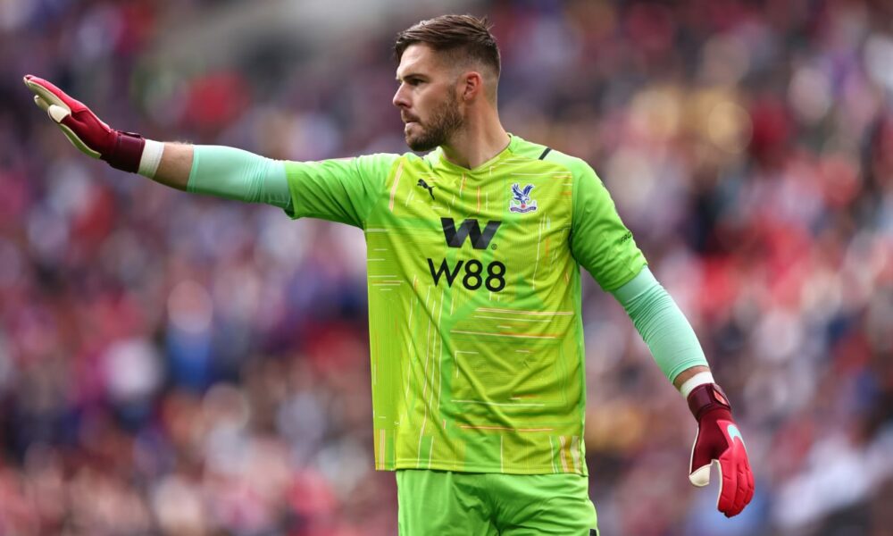 Erik ten Hag analiza cuándo Jack Butland podría debutar en Manchester United