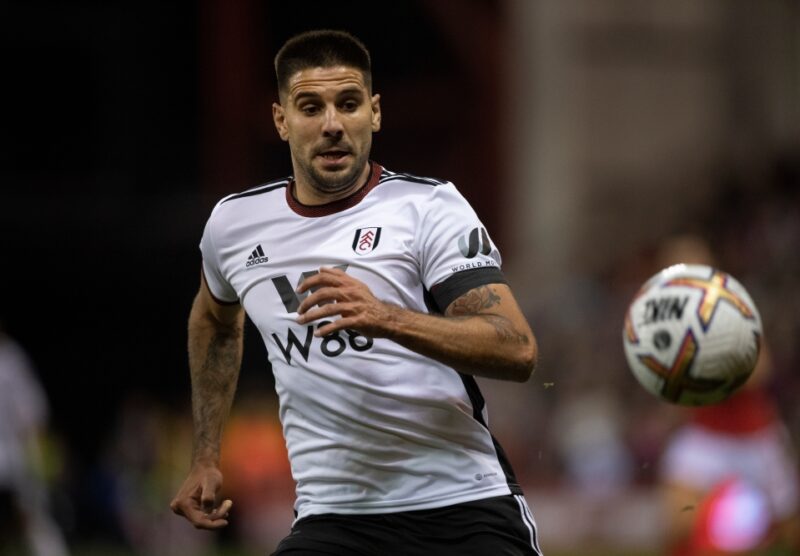 Chelsea le dijo a Mitrovic que es un fichaje perfecto para el club