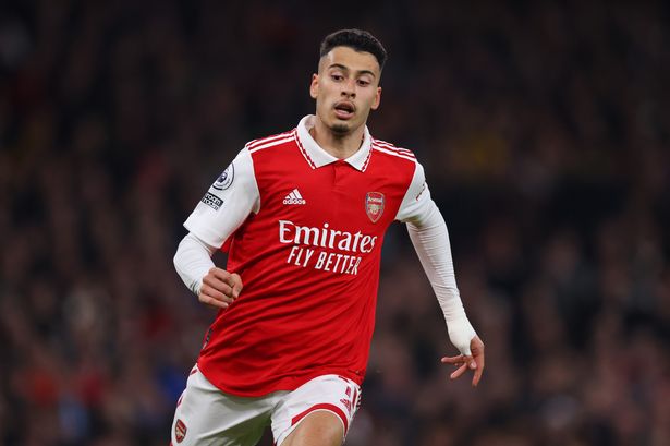 Gabriel Martinelli hace que el Arsenal prometa su forma luego de la decepcionante derrota contra el Manchester City