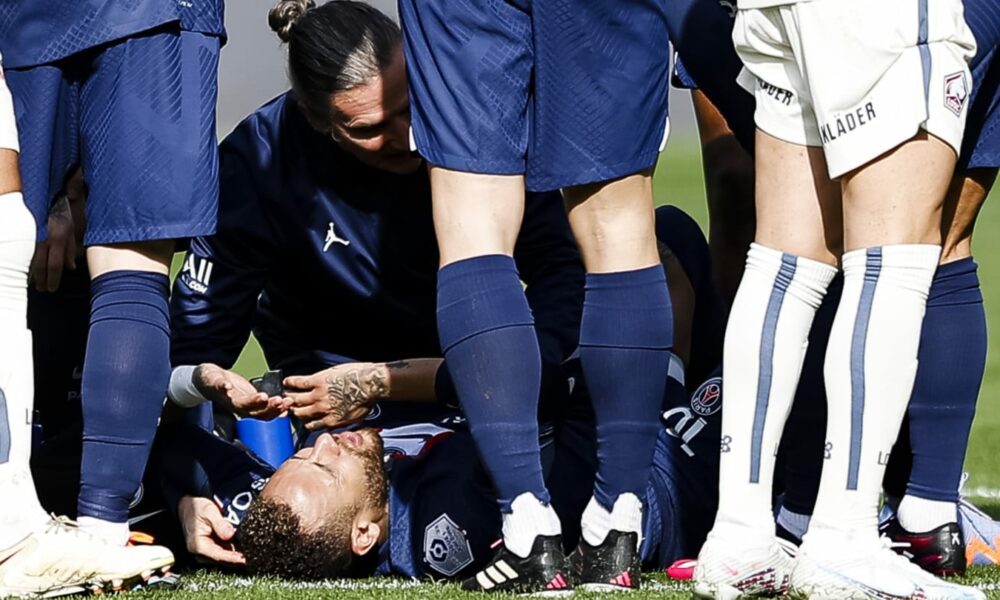 Christophe Galtier insiste en que la lesión de Neymar en el tobillo no fue «mala suerte»