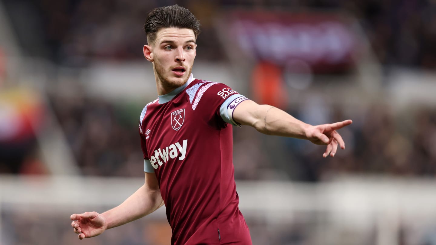 El director del West Ham admite sobre el futuro del centrocampista