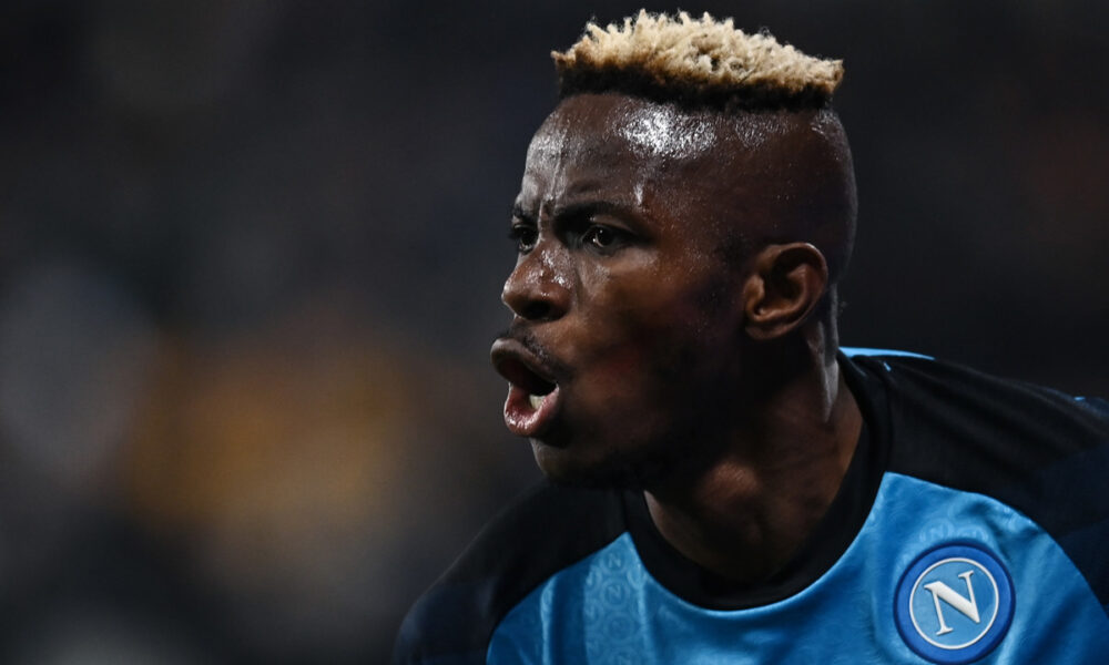 ¡Napoli, Osimhen es el doble de largo que Higuaín en el área!