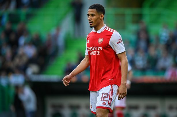 El Arsenal entregó a William Saliba la preocupación por la transferencia, después de que Mikel Arteta brindó una actualización de lesiones para Leeds