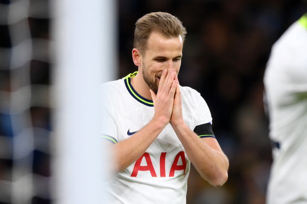 Tottenham envió una advertencia de transferencia a Harry Kane porque el delantero «tenía dudas», en medio de los vínculos con Manchester United