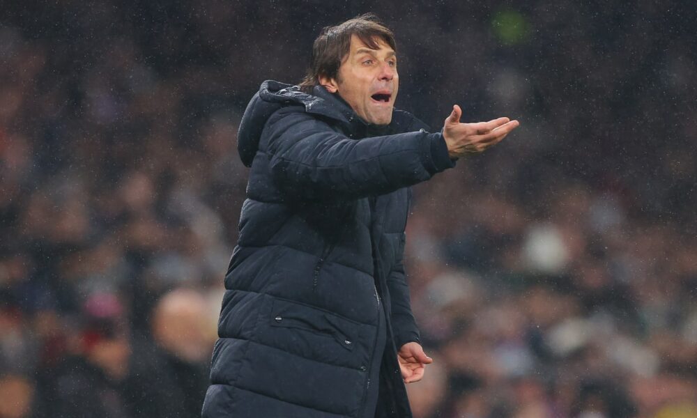 Antonio Conte aclara ‘broma’ que el Tottenham podría despedirle