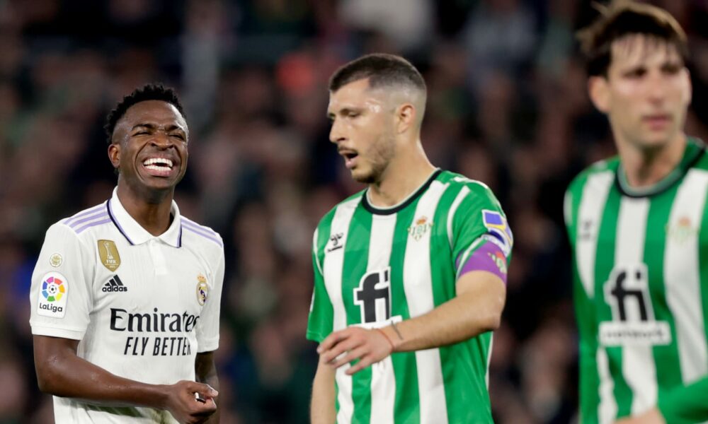 Calificaciones de jugadores mientras Los Blancos pierden terreno en la carrera por el título