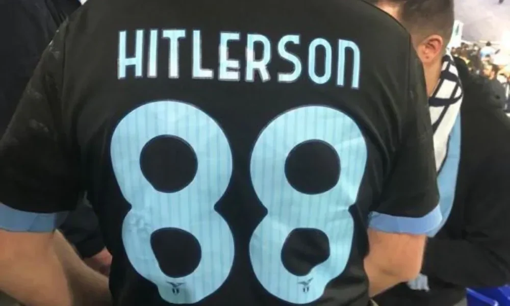 Lazio, Daspo de 5 años para el aficionado con la camiseta de ‘Hitlerson’