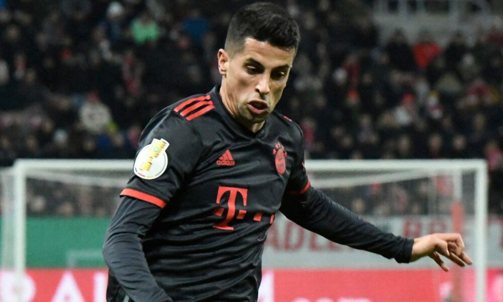 Barcelona está considerando mudar a Joao Cancelo este verano, y tienen ventaja sobre sus competidores