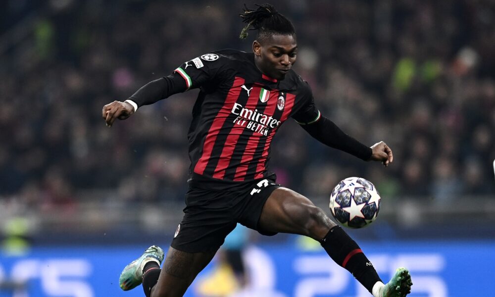 Milán, Leao regresa 24 horas antes de la selección