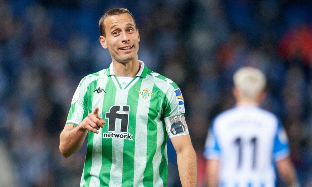 Real Betis y Sevilla furiosos por la doble moral de las autoridades