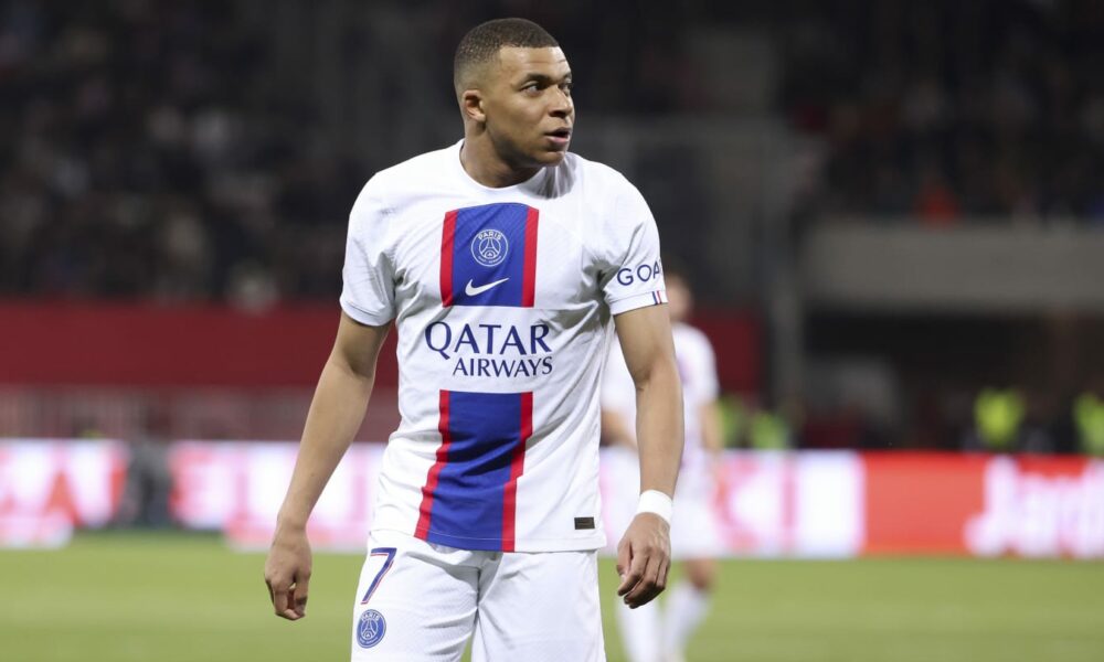 Christophe Galtier da razón del mal estado de forma de Kylian Mbappé