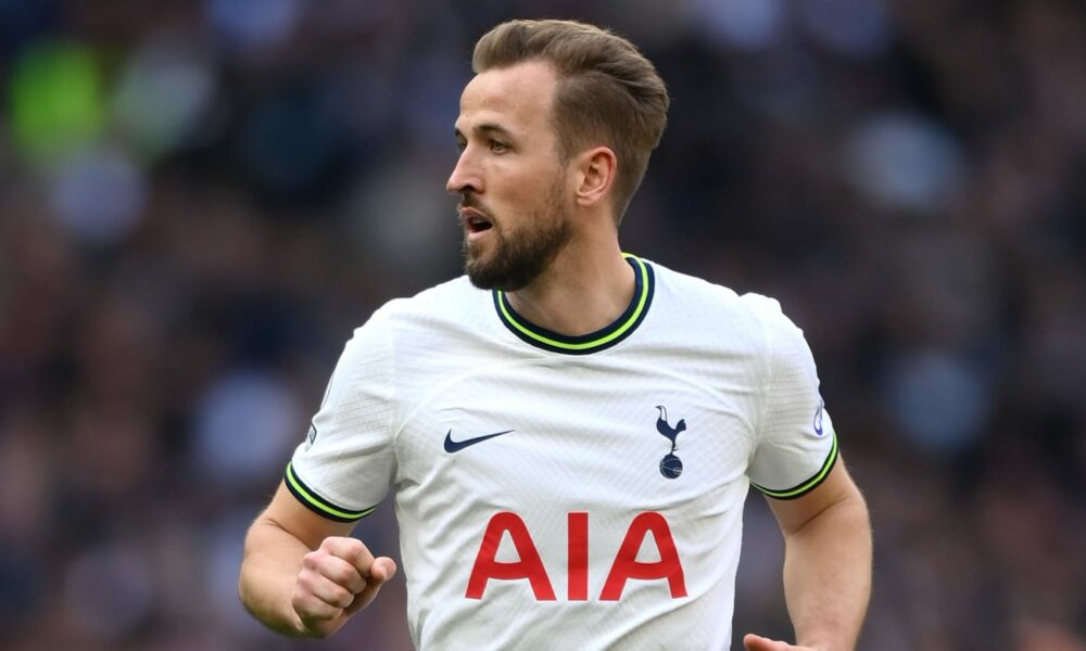 El jefe del Bayern de Múnich insinúa dudas sobre la batalla de transferencia de Harry Kane