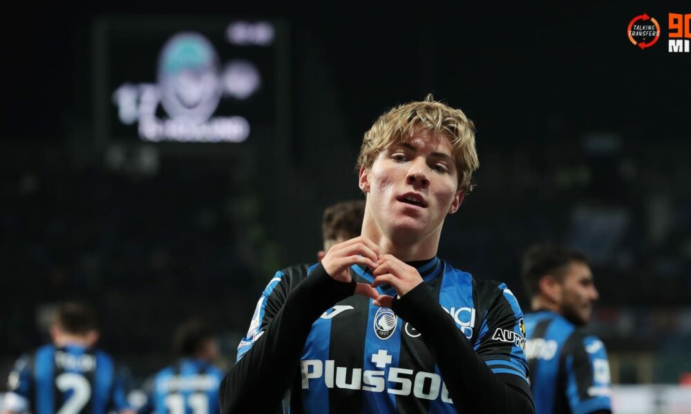 Juventus y Napoli miran a Rasmus Hojlund, en medio de rumores de salida de Dusan Vlahovic y Victor Osimhen