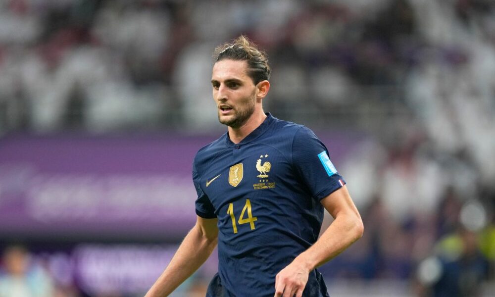 ¿Debe estar Adrien Rabiot en la lista de la compra del Barcelona este verano?